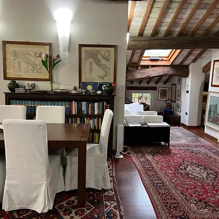 A Casa Di Paola Ravena
